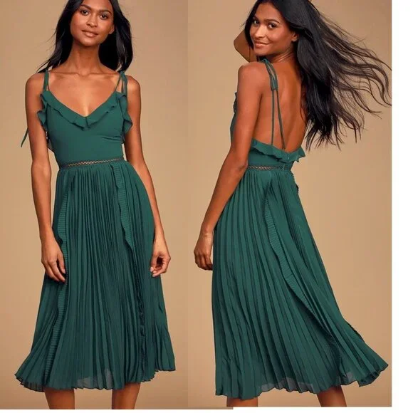 Never a Dull Moment Emerald Green Tie-Strap Pleated Midi Dress Size XXS New NWT - Picture 1 of 11